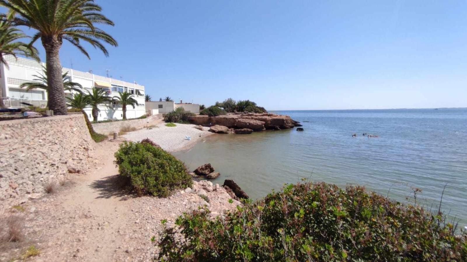 Playa Piscina Lujo Byrinconesmediterraneos